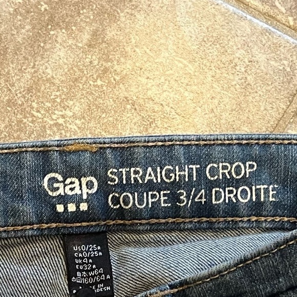 GAP Jeans Straight Crop Coupe 3/4 Cuffed Medium Wash Jeans Distressed Sz 0 blue - Picture 5 of 8